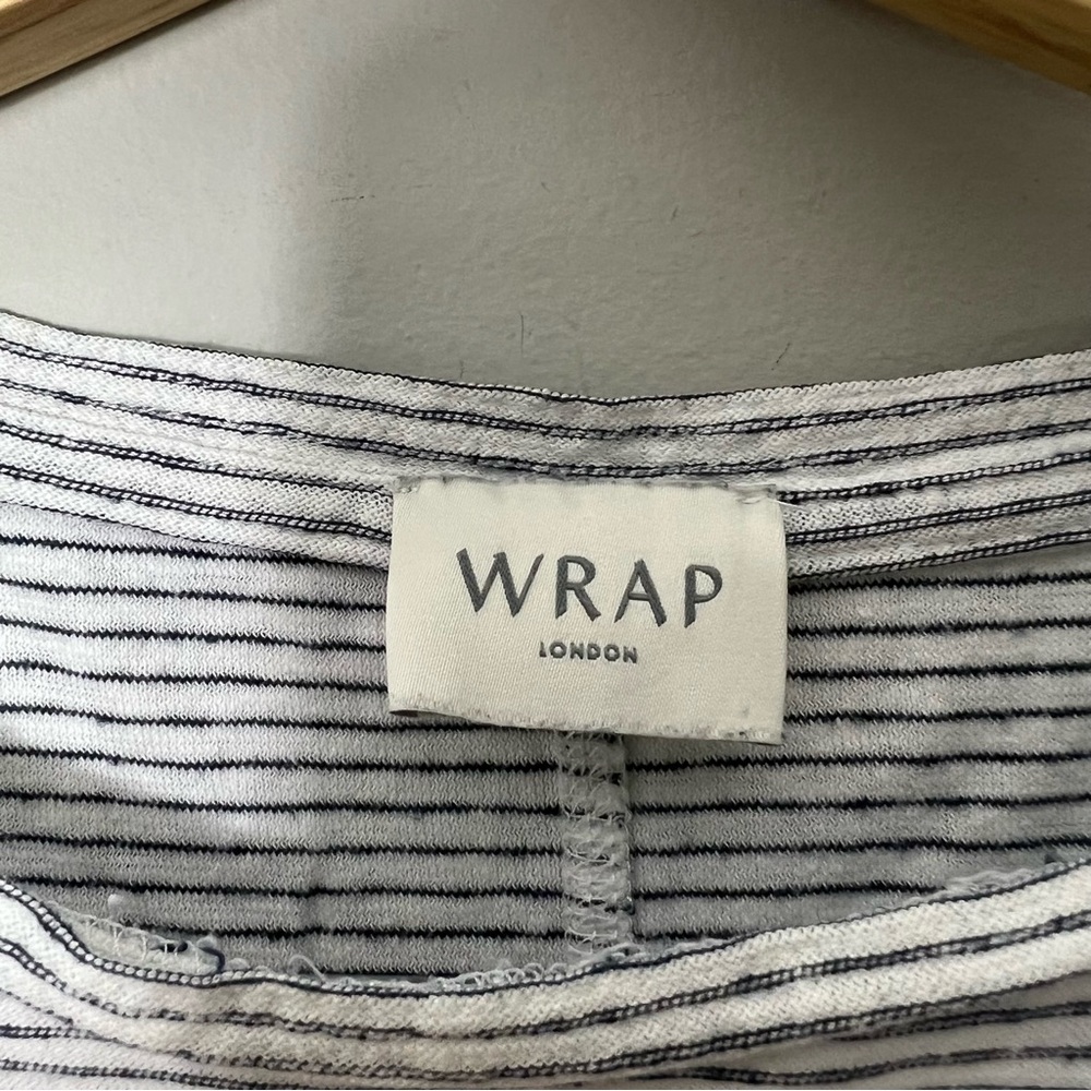 Madewell Women's Striped Gray Top - Picture 3 of 7